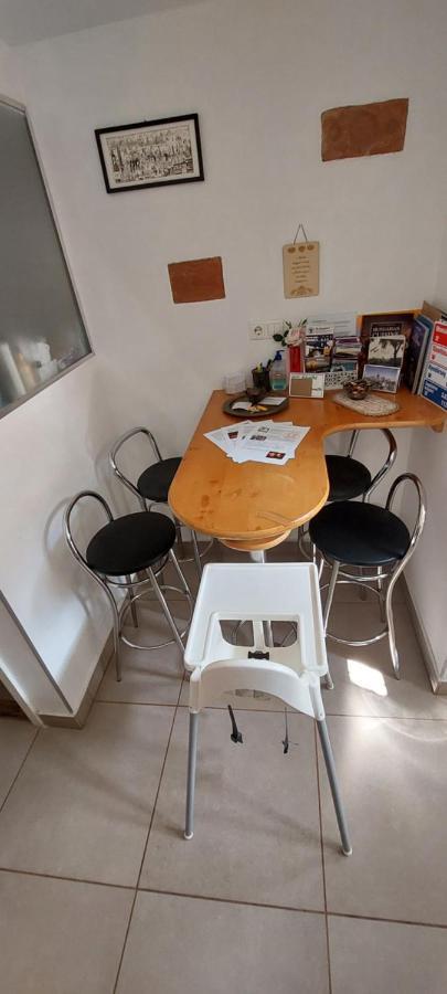 Classical Budapest Apartment In The Old Pest 外观 照片